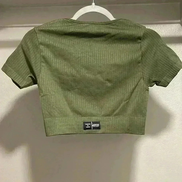 ASOS 4505 seamless cropped top in rib - Picture 3 of 5
